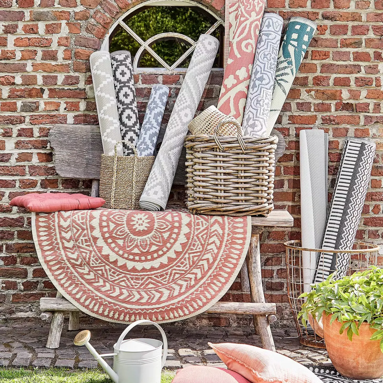 COLOUR CLASH In-/Outdoorteppich Ethno