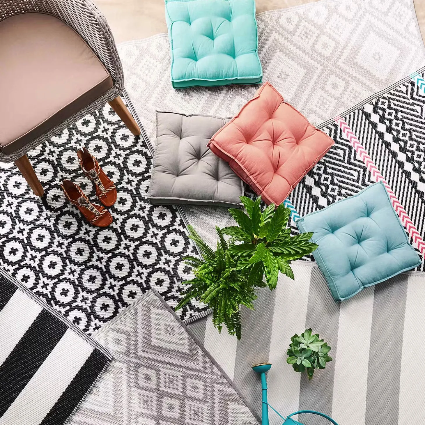 COLOUR CLASH In-/Outdoorteppich Ethno