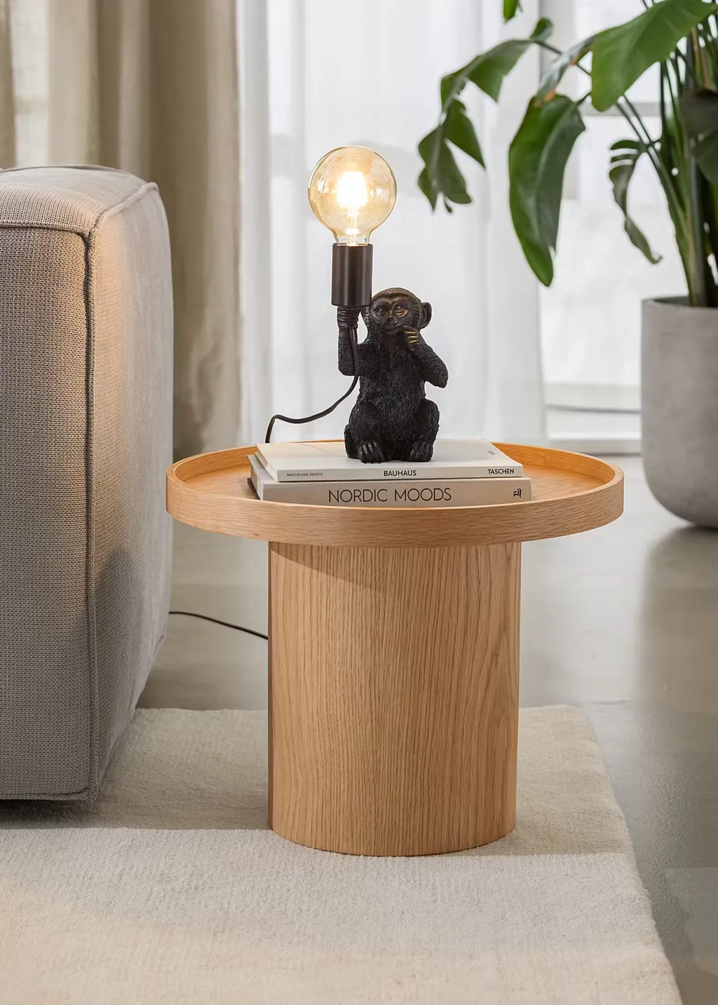 MONKEY TOWN Affe Tischleuchte